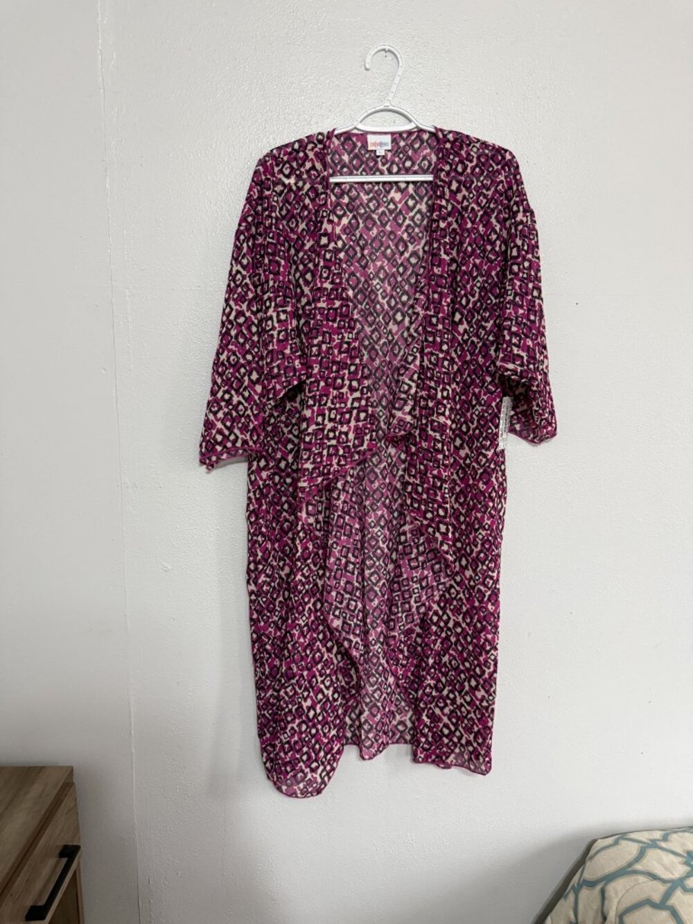 NWT LuLaRoe Shirley Pink Purple Ikat Kimono L 💜